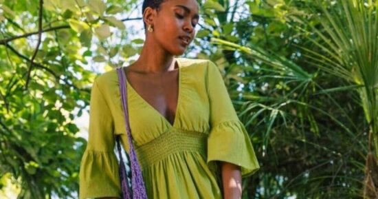 ‘Pretty’ Roman dress that disguises tummy is flying off the rails for £30