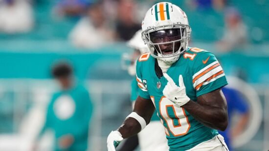 Randy Moss dismisses Tyreek Hill from NFL receiver greats conversation