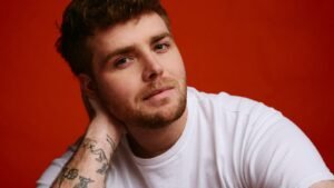 Alex Warren’s ‘You’ll Be Alright, Kid’ Album Review