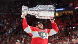 Panthers captain Aleksander Barkov discusses Stanley Cup threepeat motivation