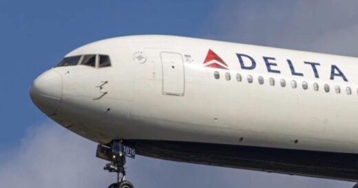 Delta flight forced to hit brakes before takeoff in Mexico City as another jet lands on same runway