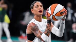 NYC mayoral race: Cuomo receives backlash from WNBA champion