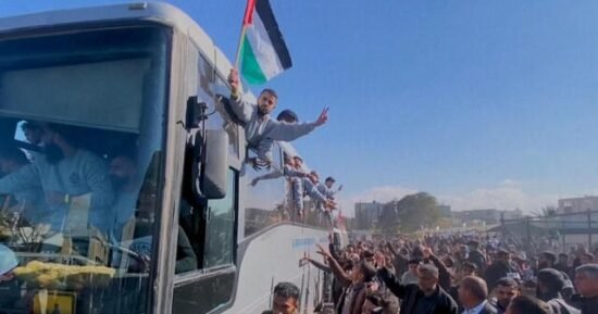 10/4: Saturday Morning – CBS News