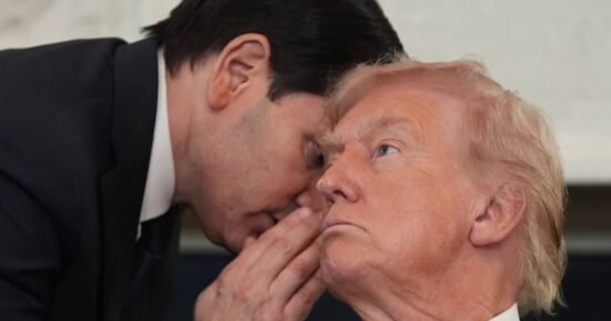 Israel and Hamas agree to first phase of his peace plan