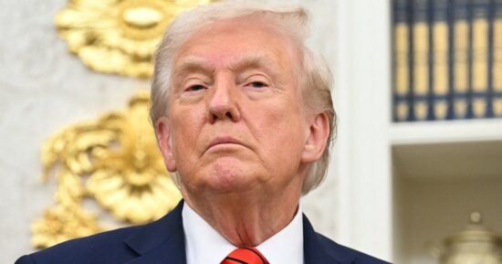 Trump Lays Off More Than 4,000 Workers as Shutdown Continues