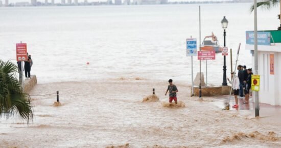 Brits in popular holiday spot fume after losing access to water | Europe | Travel