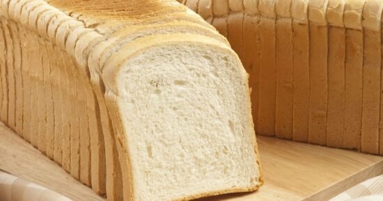 Households urged to leave bread in jar for 1 important reason