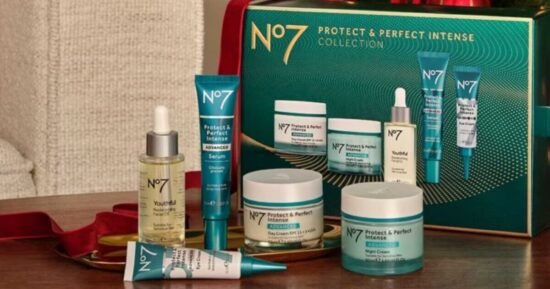 Boots launches No7 gift set worth £129 for just £59
