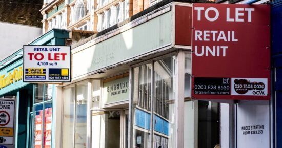 Store closures in full as 2 major retailers to shut within weeks