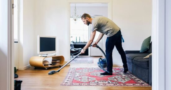 ‘I decluttered my home without my family noticing’