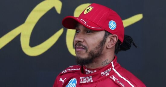 Lewis Hamilton’s one word comment after F1 fan shares mum’s hilarious | F1 | Sport