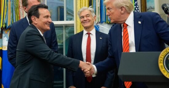 Trump unveils deal for AstraZeneca to cut Medicaid drug prices and join “TrumpRx” site