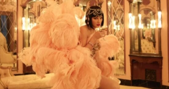 The business acumen behind Taylor Swift's new album