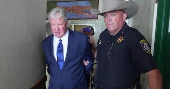 Robert Morris, Gateway Church founding pastor, pleads guilty in Oklahoma child sexual abuse case