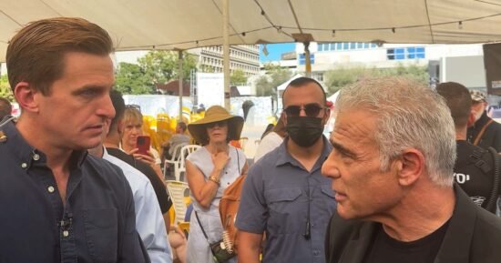 Israeli opposition leader Yair Lapid discusses Gaza peace talks