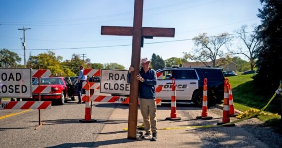 Latter-day Saints churchgoers raise money for family of accused mass shooter