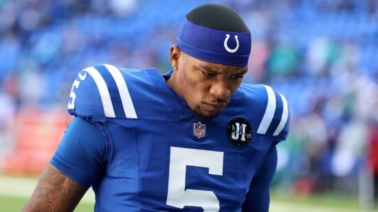 Colts’ Anthony Richardson injures himself in warmups