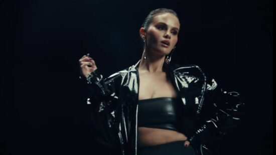 Selena Gomez Reveals Video for New Single ‘In the Dark’