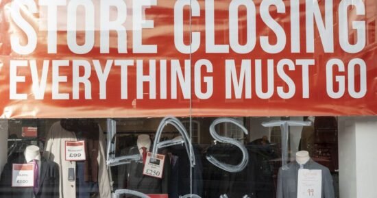 High street stores closing down as over 400 UK shops to shut