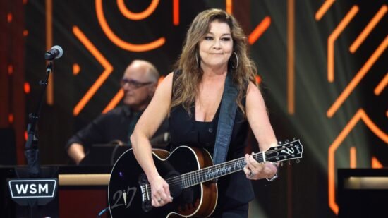 Gretchen Wilson Is Re-Recording ‘Here for the Party’ as Duets Album