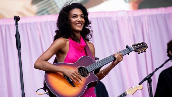 Olivia Dean Unveils 2026 ‘The Art of Loving’ Live Show: See Tour Dates