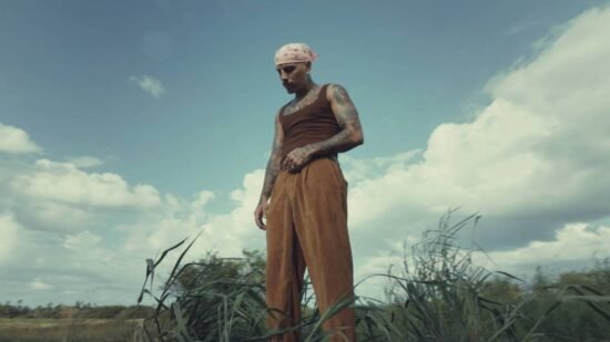 Rauw Alejandro Drops ‘Besito en la Frente’ Short Film: Watch