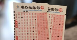 Powerball Jackpot Hits $930M: What Are the Chances of Winning?