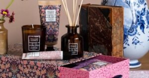 William Morris gift set ‘perfect for Christmas’ is now less than £20