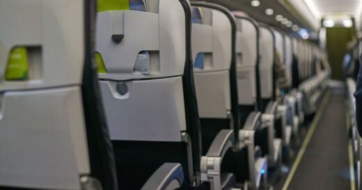 ‘I got 14 hour revenge on entitled couple who stole my plane seat’ | UK | News