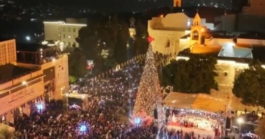 Christmas celebrations slowly return to Bethlehem amid tourism slump