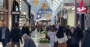 Midwesterners grapple with rising prices during the holidays