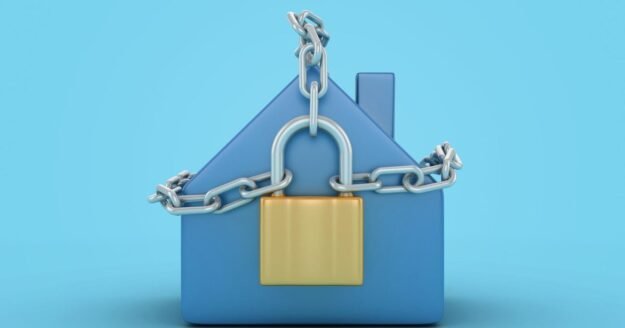 What to consider about mortgage rate locks now, according to experts