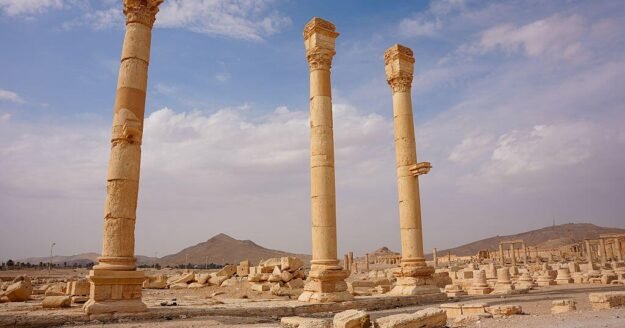 2 U.S. soldiers and civilian killed, others wounded after assailant shot at U.S.-Syrian patrol in Syria, Pentagon says