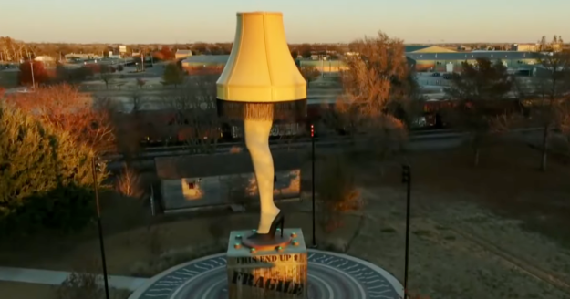 Giant leg lamp lights up small Oklahoma town, turning a Christmas classic into a year-round attraction