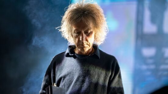 The Cure’s guitarist and keyboard player Perry Bamonte dies | UK News