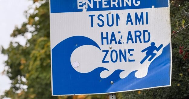 Oregon hospital races to build a tsunami shelter as FEMA fights to cut its funding