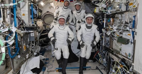 4 space station crewmates returning to Earth after medical issue cut mission short. Here’s what to know about the landing.