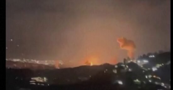 Reporter in Venezuela describes reaction to explosions