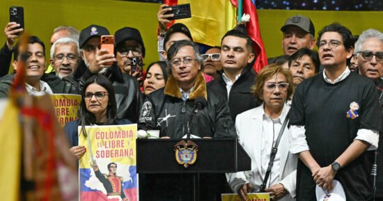 Frantic diplomacy set up call between Trump and Colombia’s Petro