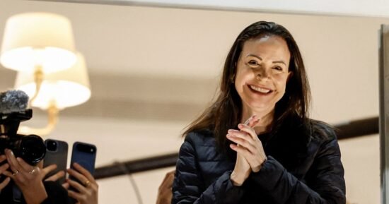 Trump says he plans to meet with María Corina Machado next week