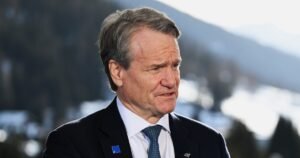 Bank of America considers new credit card capped at 10% interest