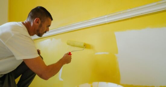 Painter’s ‘back rolling’ method guarantees no drips or imbalances