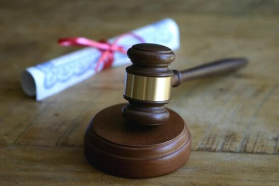 Following Texas, Florida Drops ABA Oversight of Lawyers