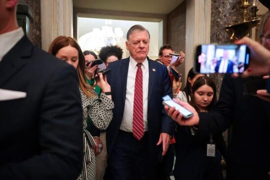 Congress Proposes Increasing NIH Budget, Maintaining ED