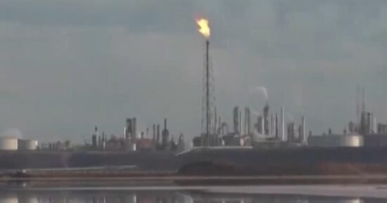 U.S. looking to tap Venezuelan oil reserves