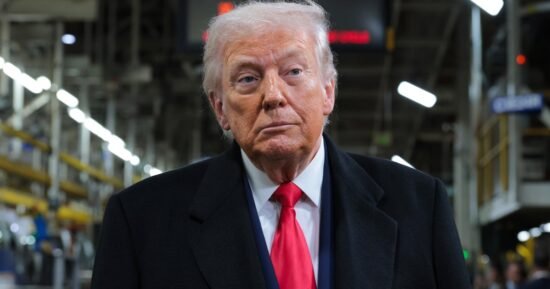 White House says Trump had “appropriate” reaction after he appeared to flip off a heckler and mouth “f*** you”