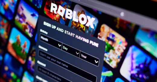 Los Angeles County sues Roblox, alleges platform makes it easy for adults to target children
