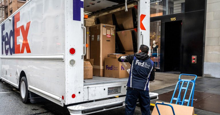 FedEx sues Trump administration for tariff refunds after ruling