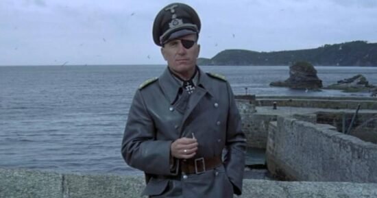 ‘Powerful’ war film with Hollywood legends streaming free now on BBC iPlayer | Films | Entertainment