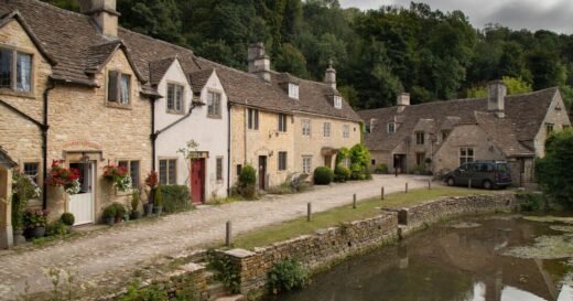 ‘We walked 102 miles across Cotswolds and 1 thing stuck in our minds’